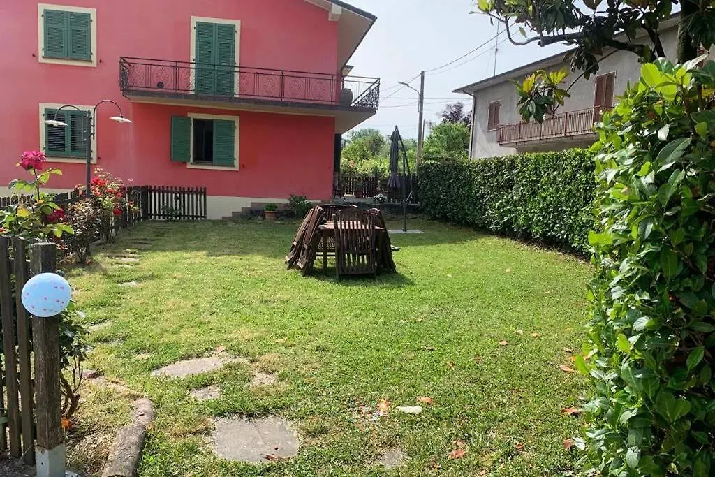 Appartamento Nel Verde Tra Cinque Terre E Versilia Barbarasco